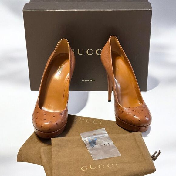 GUCCI Ostrich Leather Heels Brown Pumps Size 38 US 8 w/Dust Bags, Box, Heel Taps - Picture 1 of 16